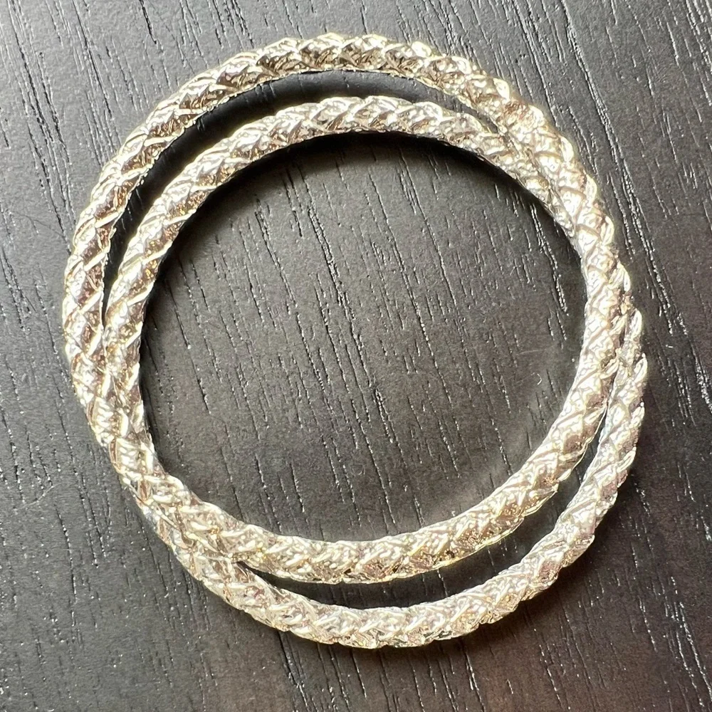 Vera Wang Silver Toned Vintage Skinny Stackable Bangle Bracelets Set of Two - OS